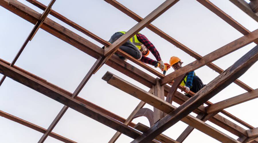 Professional residential roofers in Warren, IL